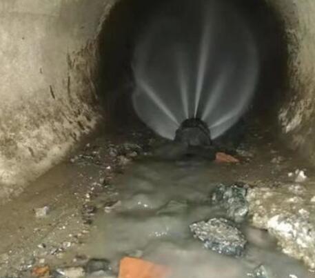 盈江市政管道清淤