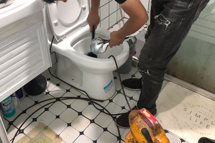 盈江疏通下水道