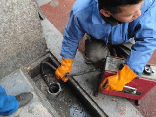 盈江疏通下水道