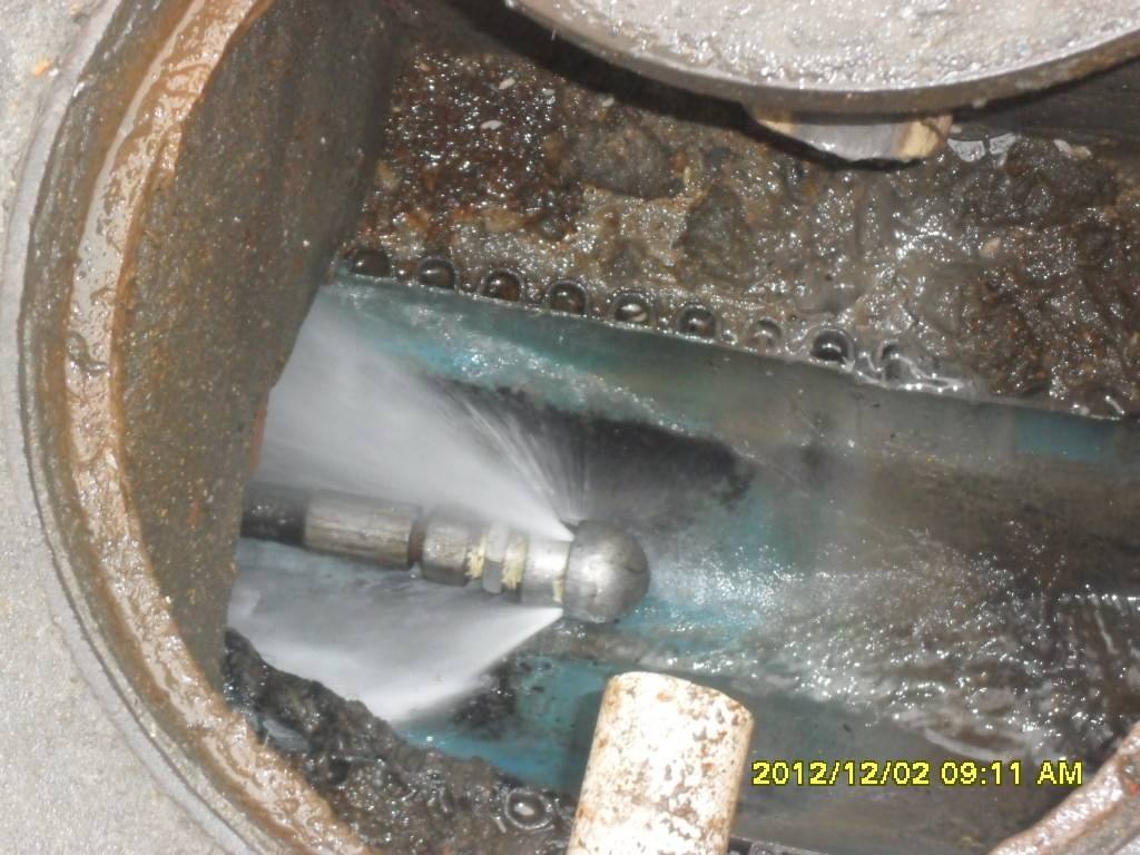 盈江污水管道高压清洗